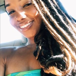 Meet your Posher, Marcinia